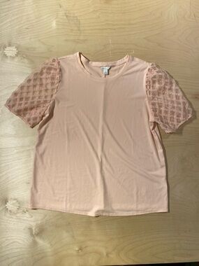 Cato Peach Pink Short Sleeve Tee with Lace Puff Sleeves Large (QY)